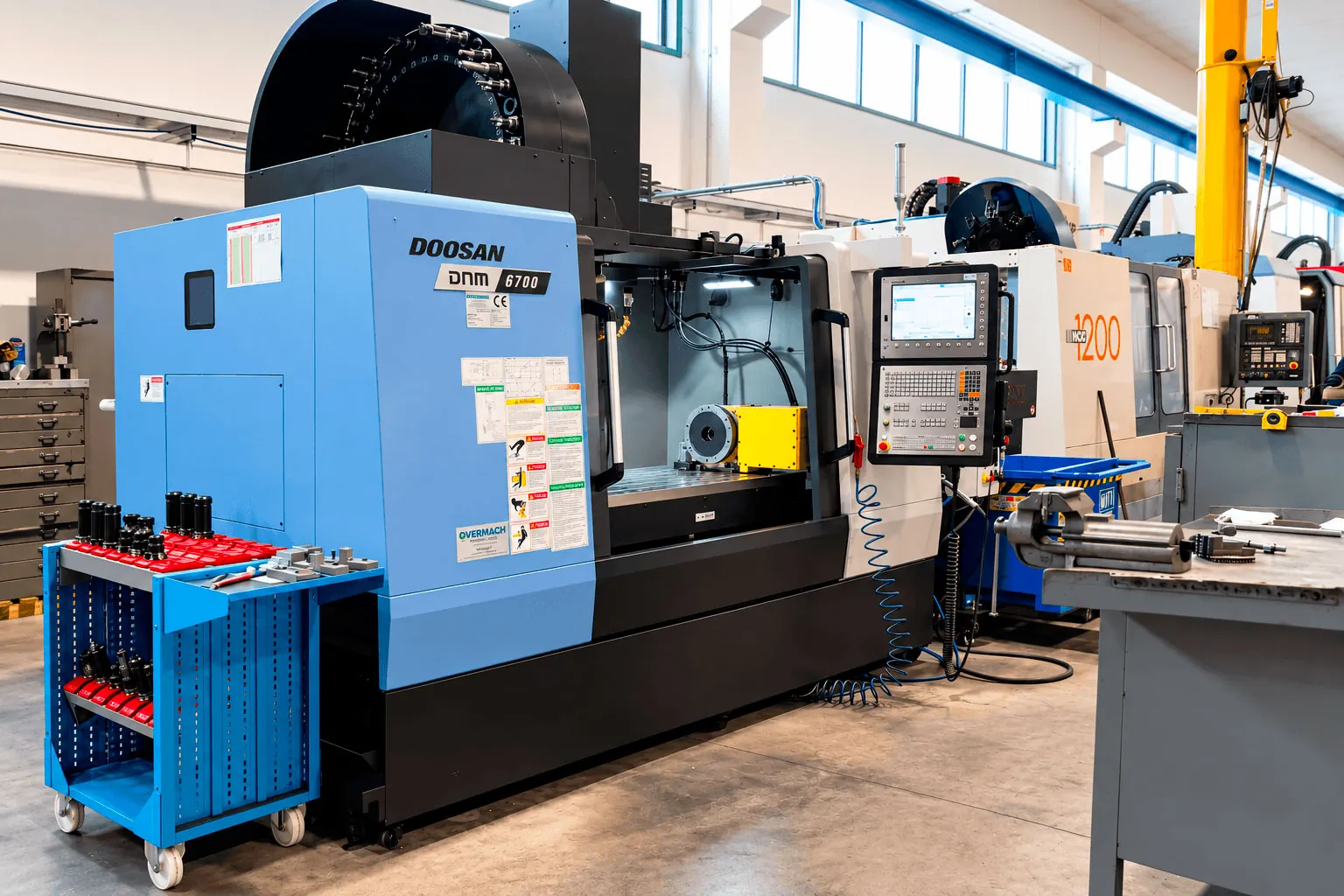 Doosan DNM 6700